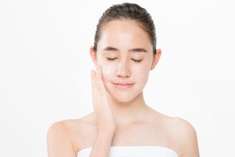 Caring for sensitive skin the smart way